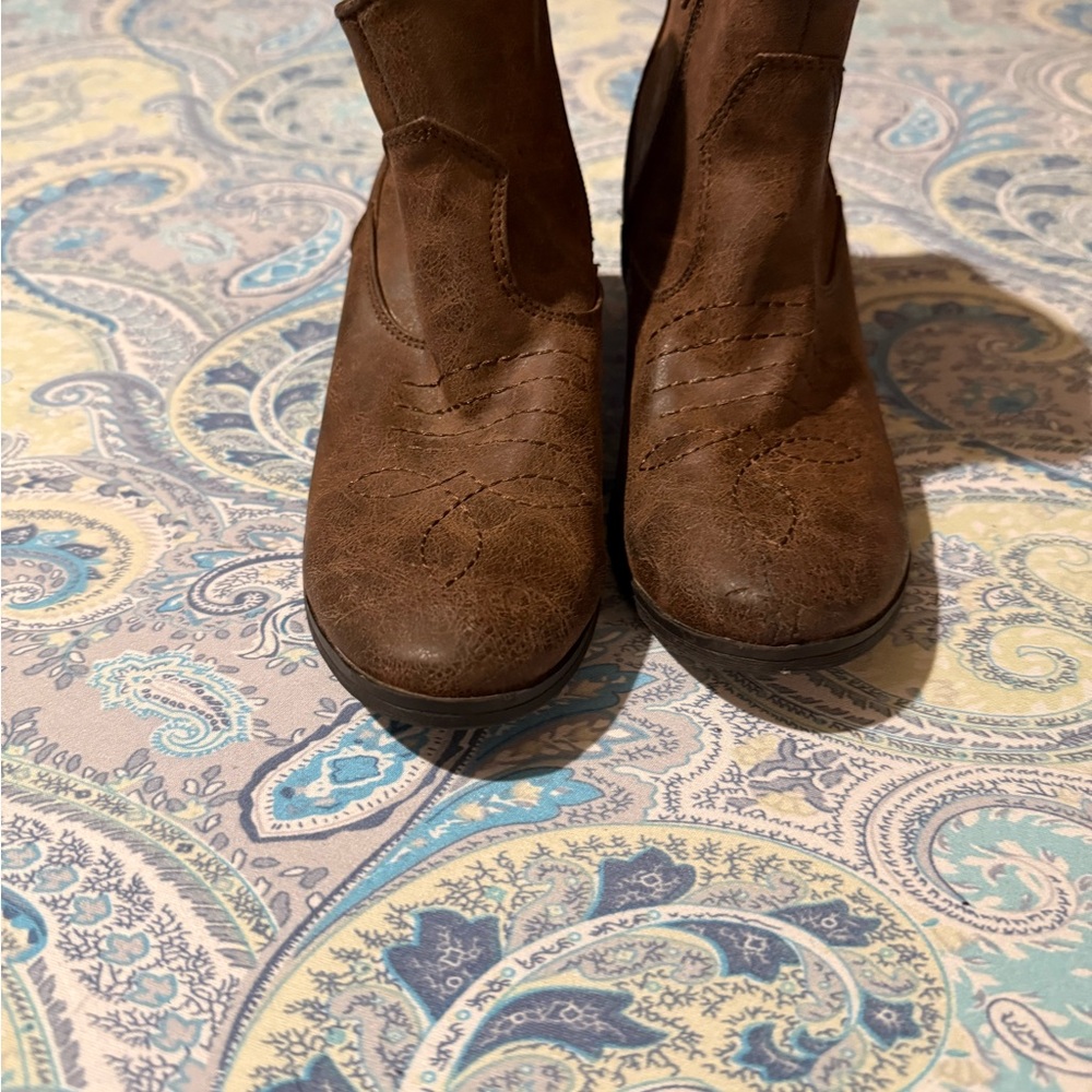 Rampage Brown Ankle Boots